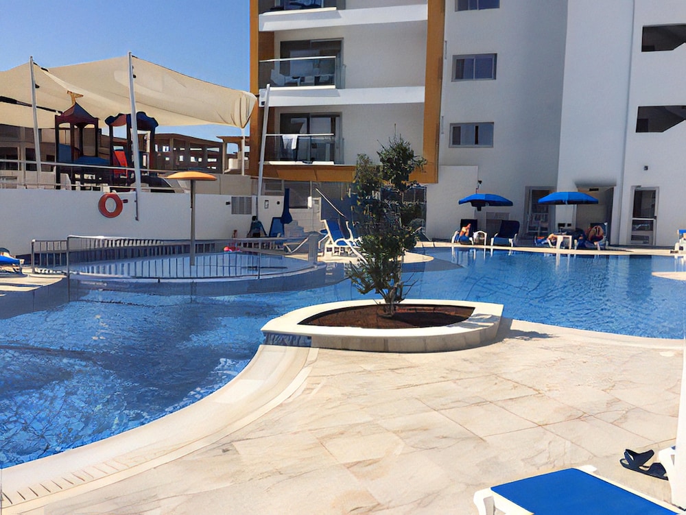 Captain Pier Hotel — Swimming pool in Protaras, Famagusta Region