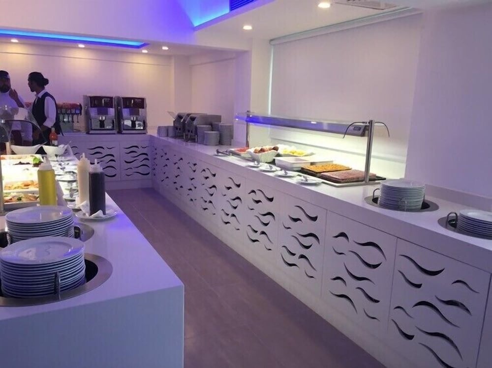 Captain Pier Hotel — Restaurant & bars in Protaras, Famagusta Region