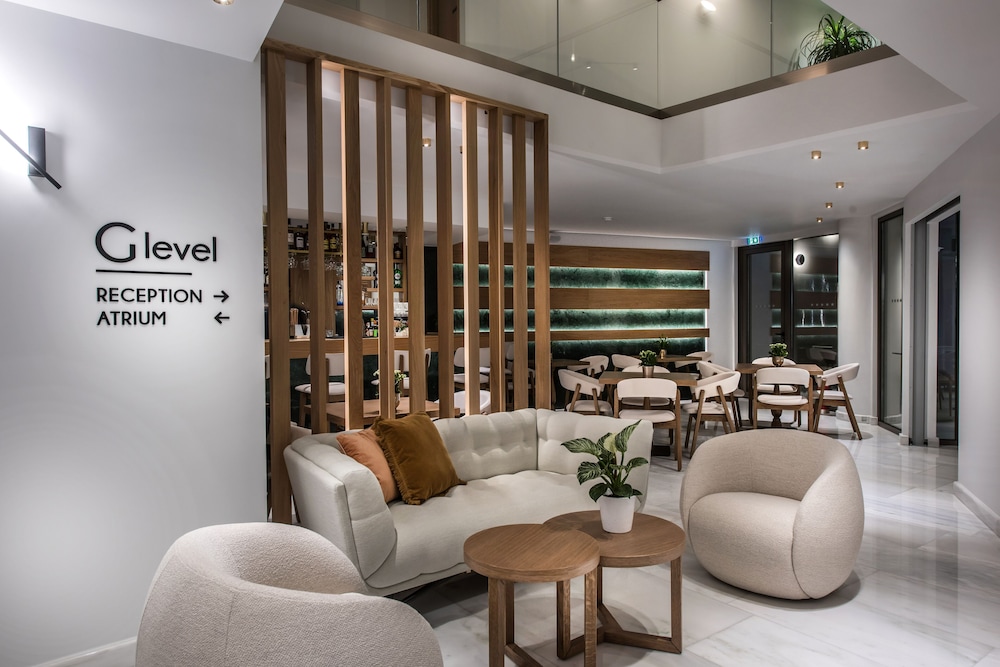 Dimargio Luxury Hotel & Spa — Restaurant & bars in Heraklion