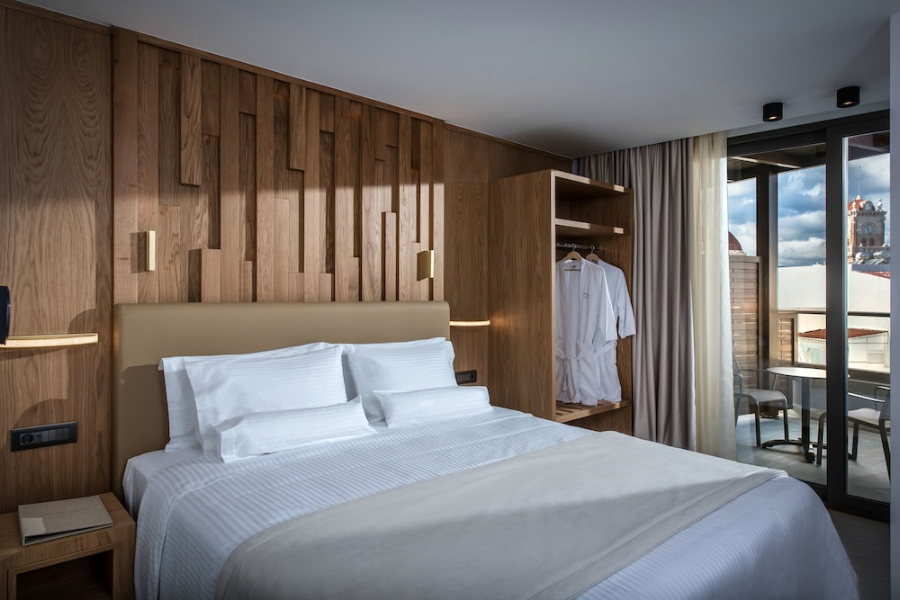 Dimargio Luxury Hotel & Spa — Hotel rooms in Heraklion