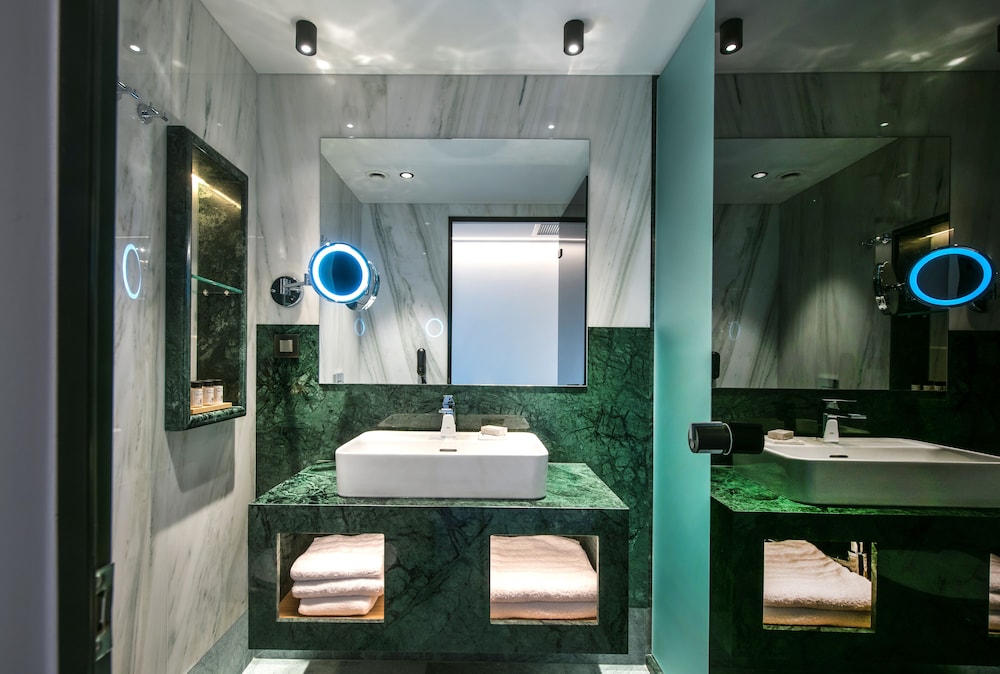 Dimargio Luxury Hotel & Spa — Hotel rooms in Heraklion