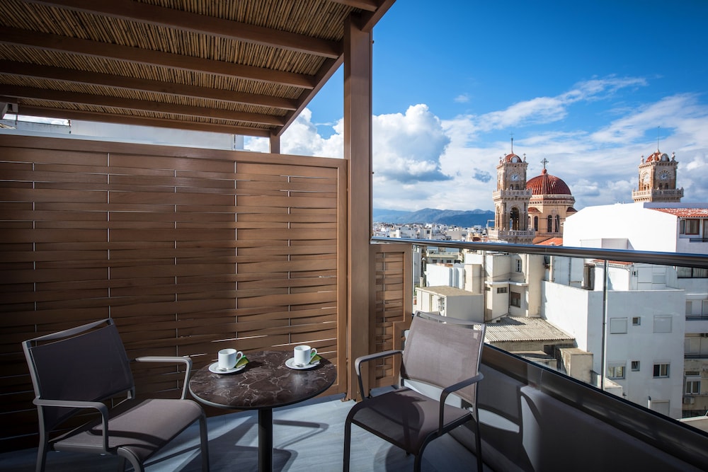 Dimargio Luxury Hotel & Spa — Hotel rooms in Heraklion