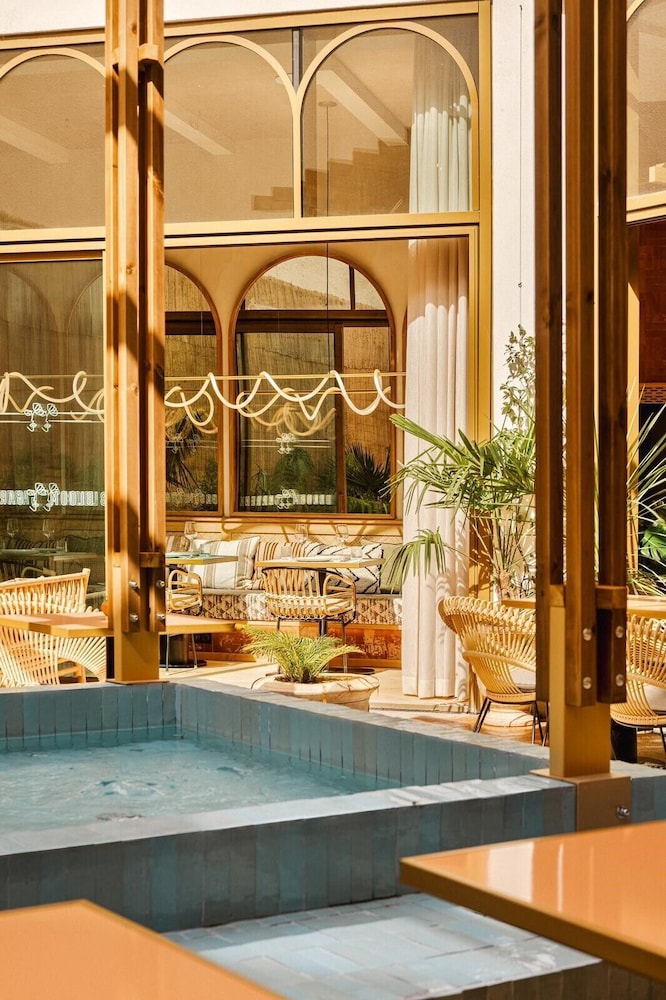 Bloom House Hotel & SPA - zdjęcie 4