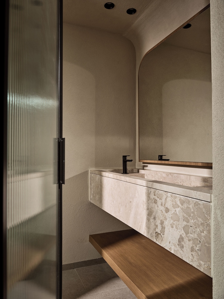 Omeon Mykonos — Hotel rooms in Agios Stefanos, South Aegean