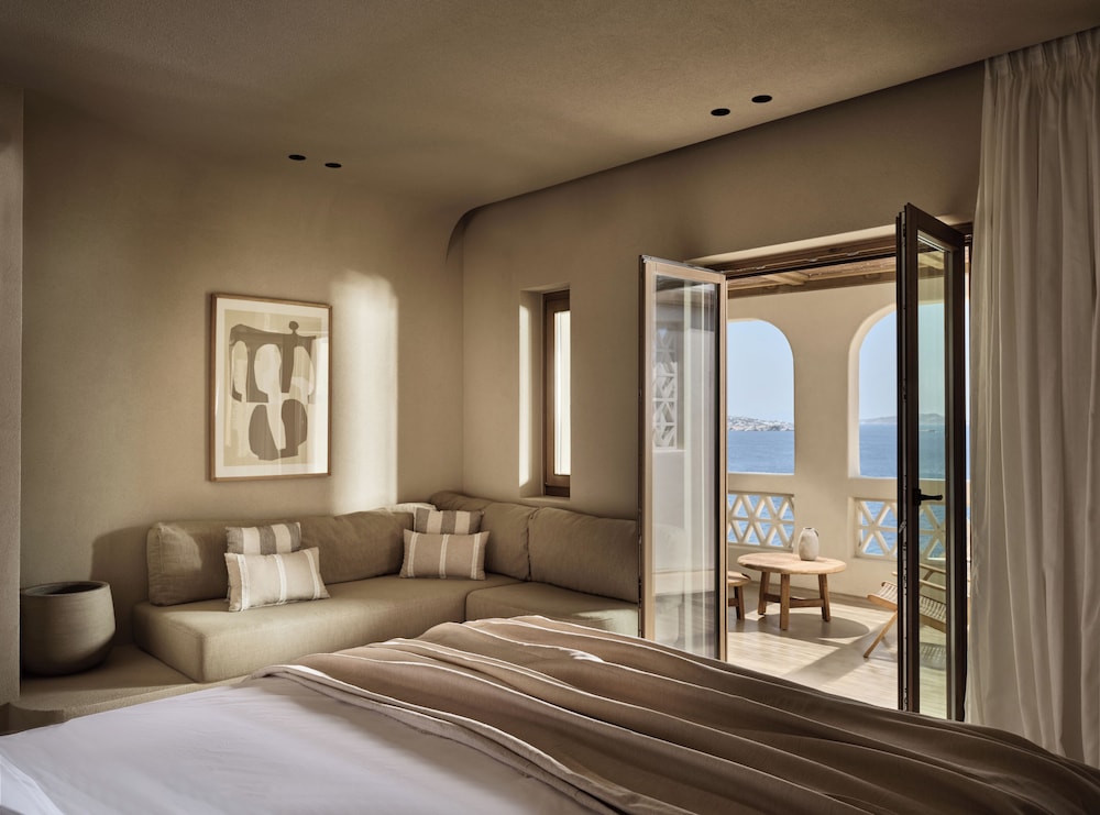 Omeon Mykonos — Hotel rooms in Agios Stefanos, South Aegean