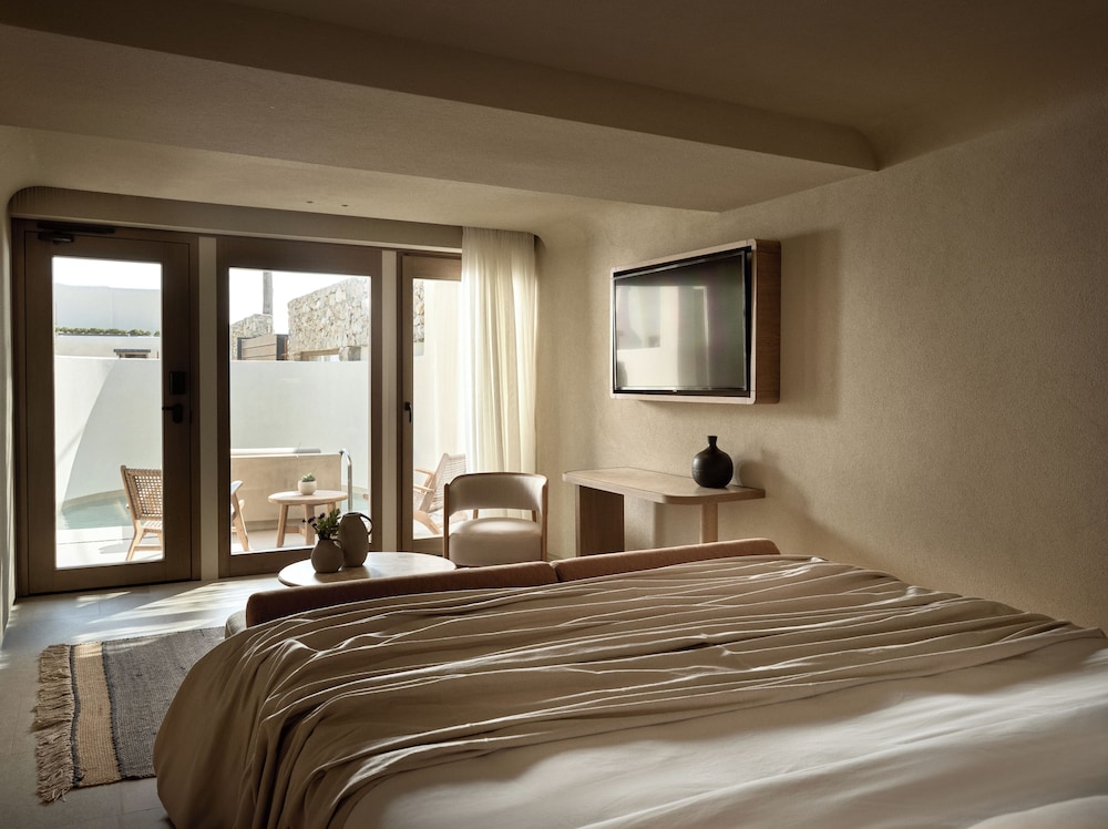 Omeon Mykonos — Hotel rooms in Agios Stefanos, South Aegean
