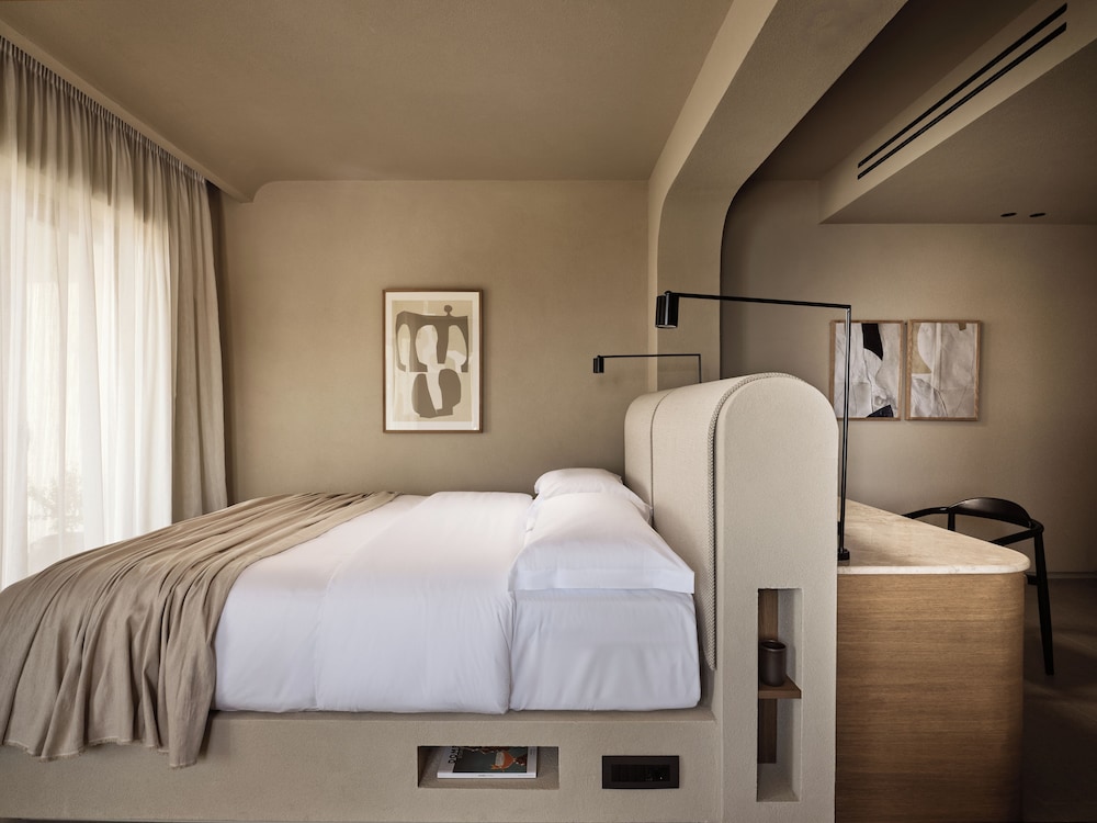 Omeon Mykonos — Hotel rooms in Agios Stefanos, South Aegean