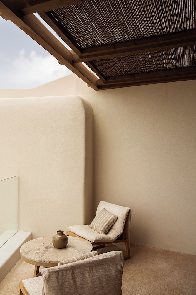 Omeon Mykonos — Hotel rooms in Agios Stefanos, South Aegean