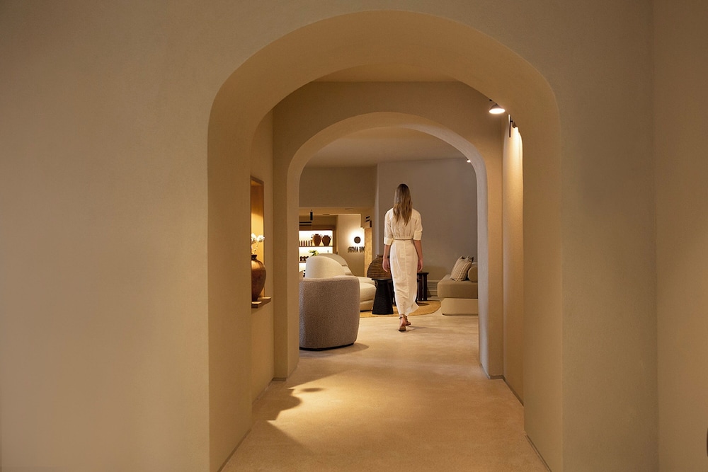 Omeon Mykonos — Hotel rooms in Agios Stefanos, South Aegean