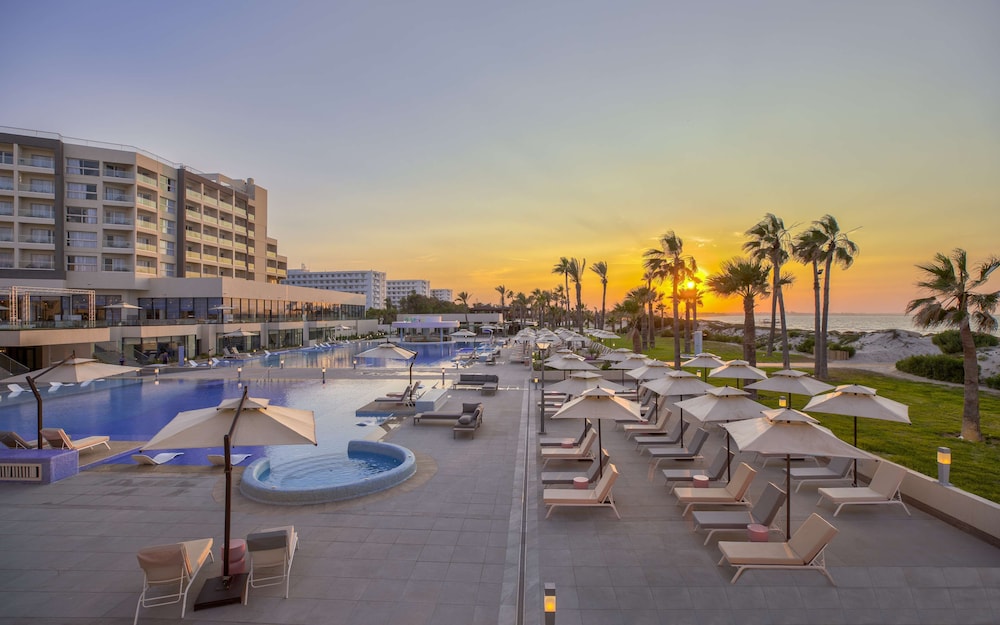 Hilton Skanes Monastir Beach Resort — Pool in Skanes inc. Monastir, Monastir