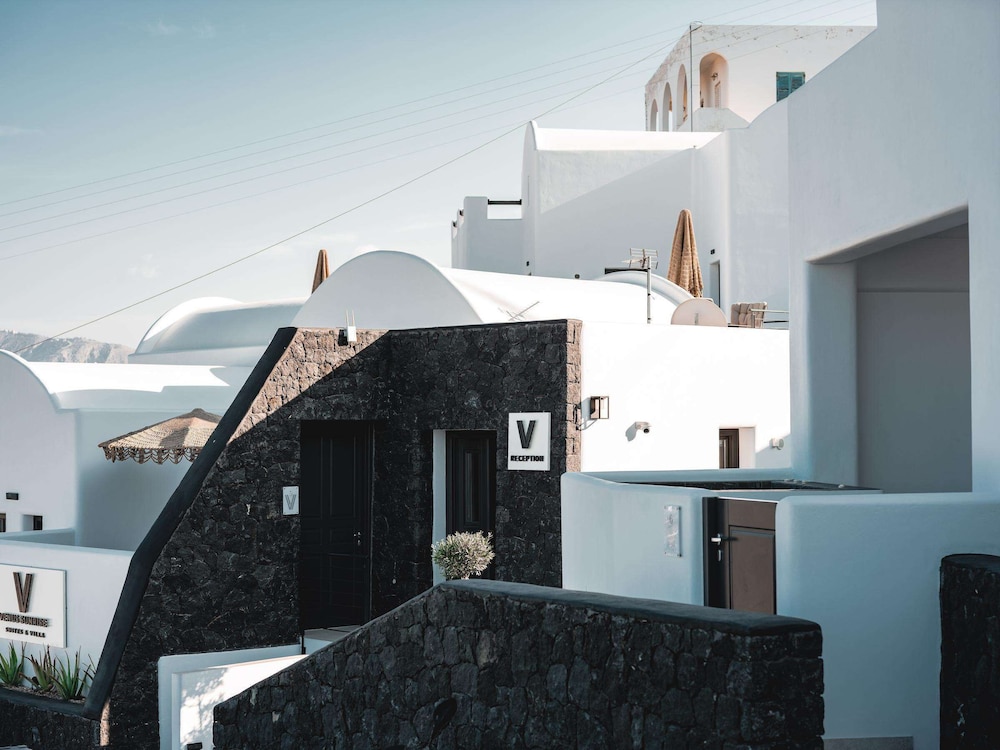 Venus Sunrise Suites & Villas — Hotel building in Imerovigli, South Aegean