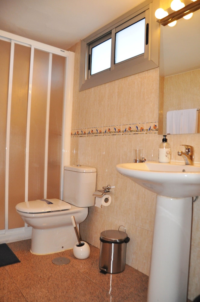 Las Camelias — Hotel rooms in Playa del Ingles, Canary Islands