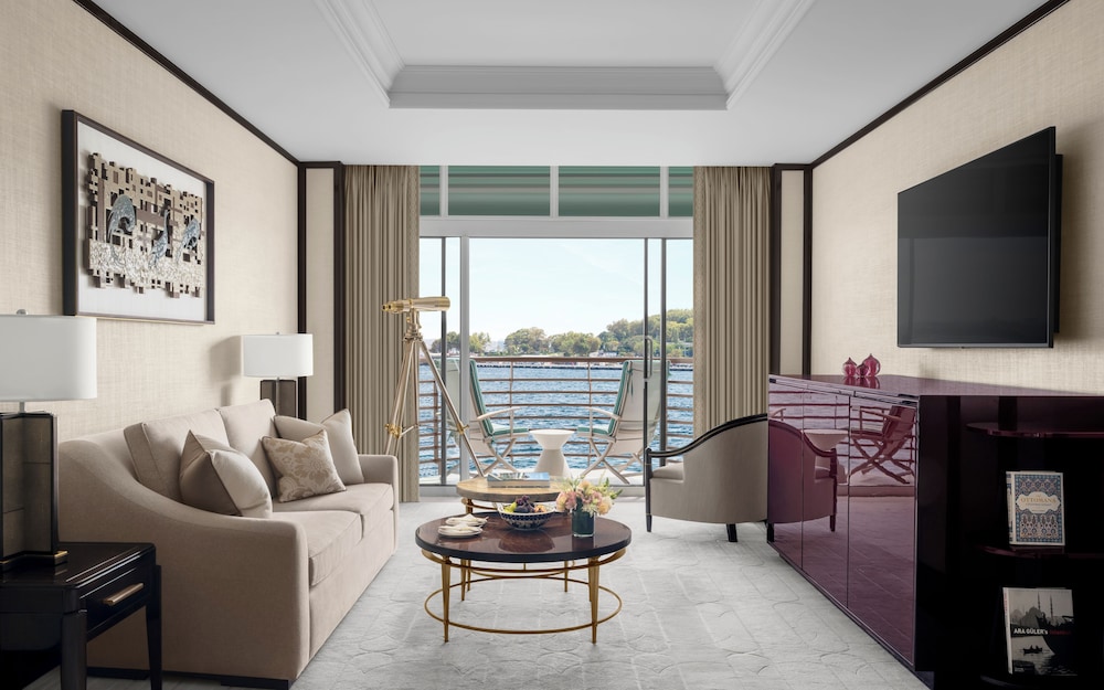The Peninsula Istanbul — Hotel rooms in Istanbul, Istanbul