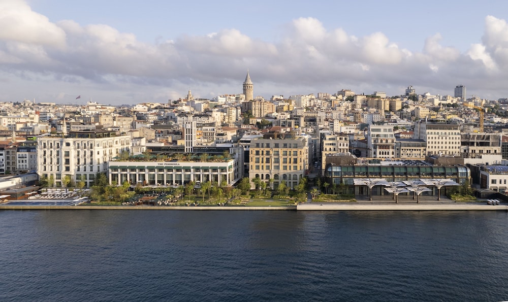 The Peninsula Istanbul — Attractions in the area in Istanbul, Istanbul