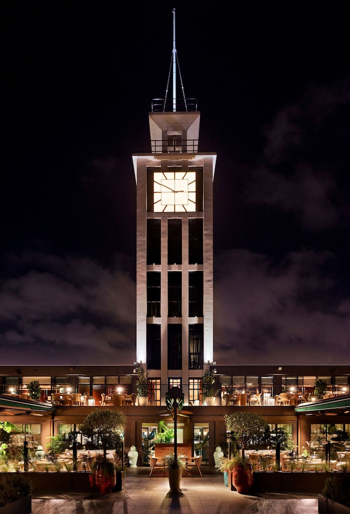 The Peninsula Istanbul — Hotel building in Istanbul, Istanbul