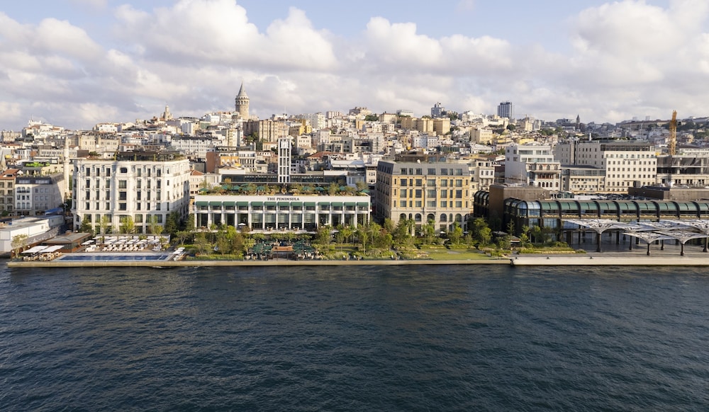 The Peninsula Istanbul — Hotel building in Istanbul, Istanbul