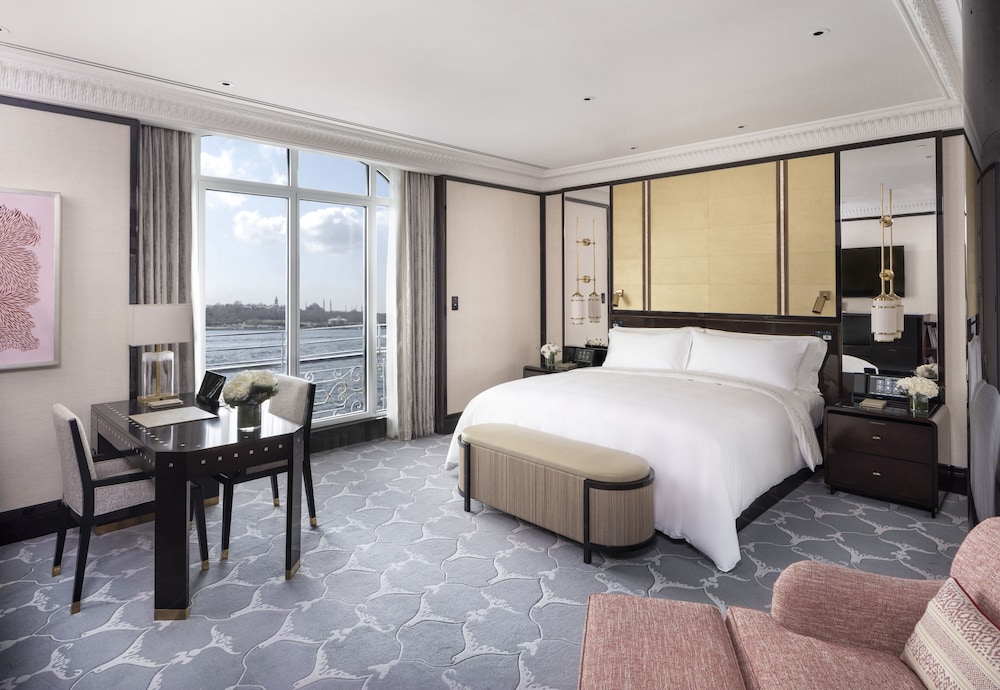 The Peninsula Istanbul — Hotel rooms in Istanbul, Istanbul
