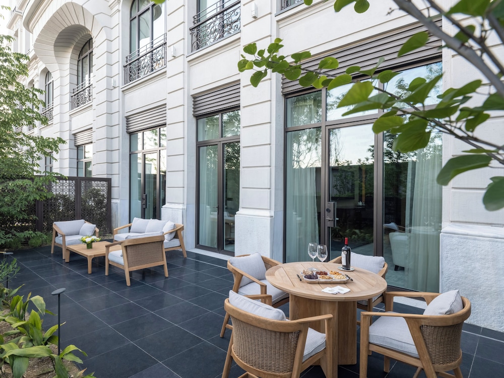 The Peninsula Istanbul — Hotel building in Istanbul, Istanbul