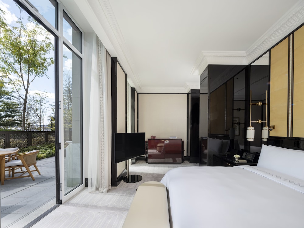 The Peninsula Istanbul — Hotel rooms in Istanbul, Istanbul