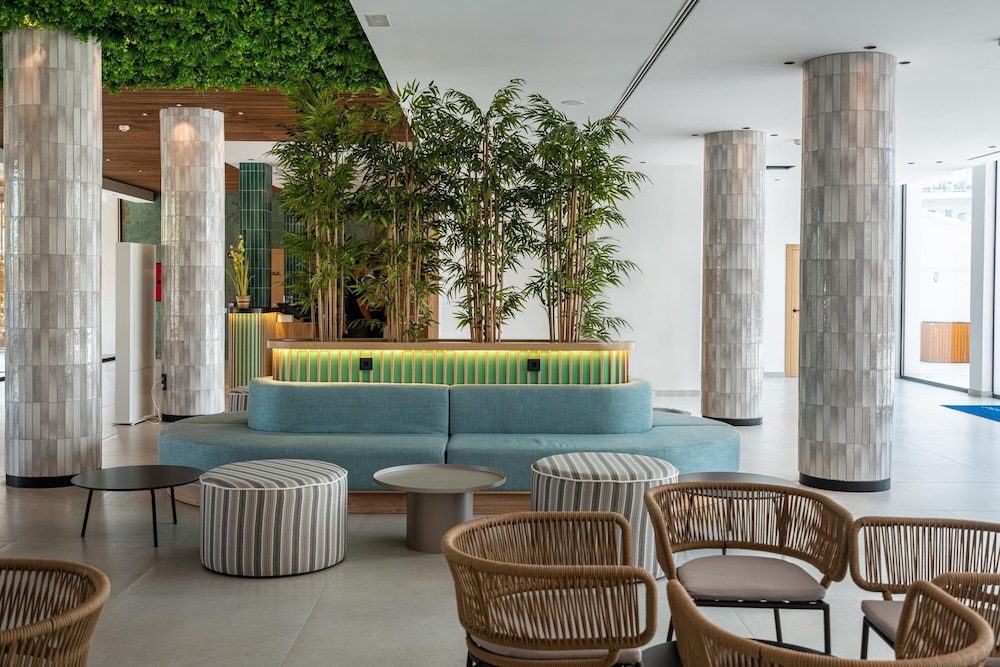 THB Bamboo Alcudia Hotel - Adults Only — Hotel building in Alcudia, Balearic Islands