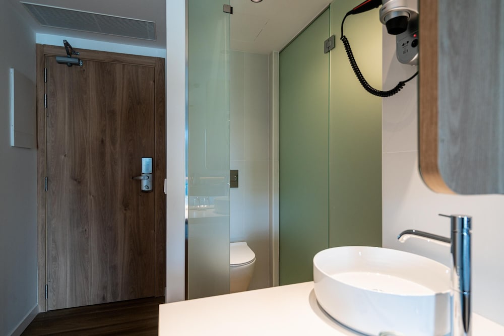 THB Bamboo Alcudia Hotel - Adults Only — Hotel rooms in Alcudia, Balearic Islands