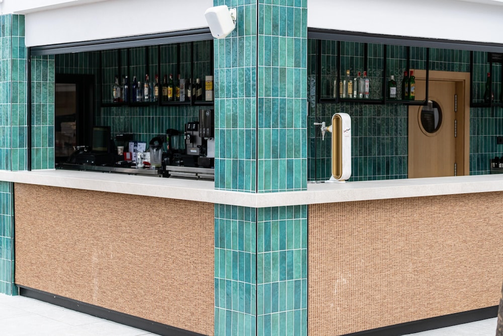 THB Bamboo Alcudia Hotel - Adults Only — Restaurant & bars in Alcudia, Balearic Islands