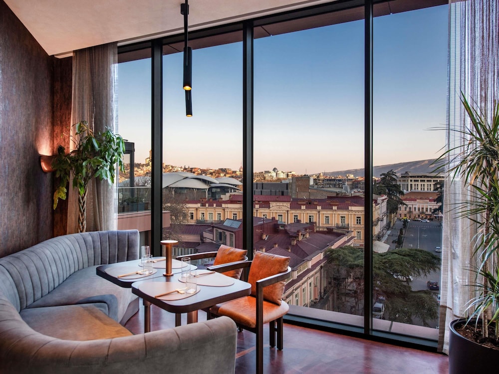 Swissôtel Tbilisi - zdjęcie 2