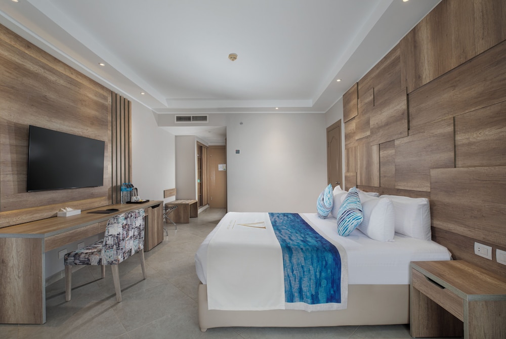 The V Luxury Resort Sahl Hasheesh — Hotel rooms in Sahl Hasheesh, Red Sea