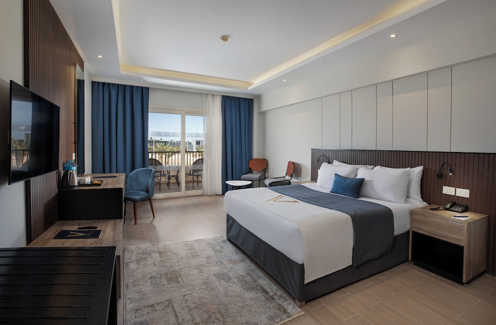 The V Luxury Resort Sahl Hasheesh — Hotel rooms in Sahl Hasheesh, Red Sea