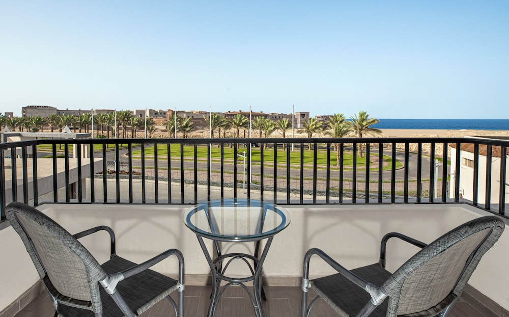The V Luxury Resort Sahl Hasheesh — Hotel rooms in Sahl Hasheesh, Red Sea