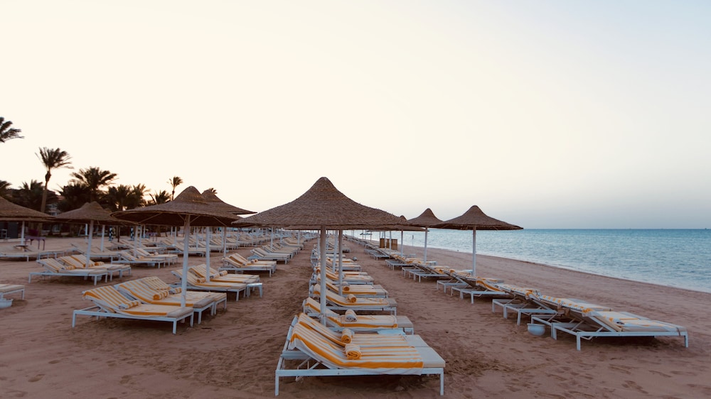 The V Luxury Resort Sahl Hasheesh — Beach in Sahl Hasheesh, Red Sea