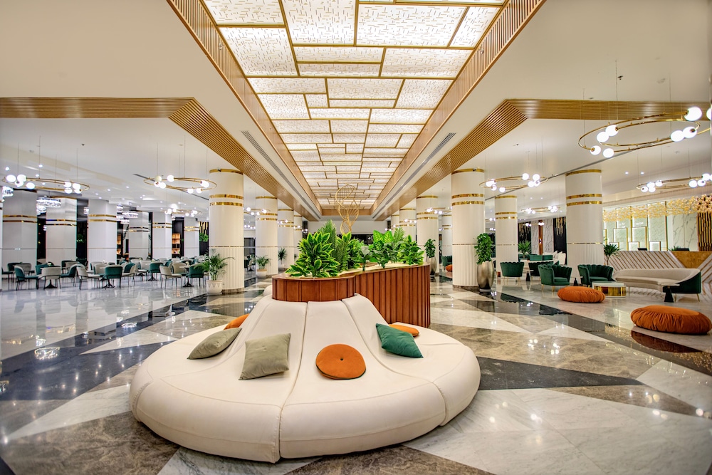 The V Luxury Resort Sahl Hasheesh — Hotel building in Sahl Hasheesh, Red Sea