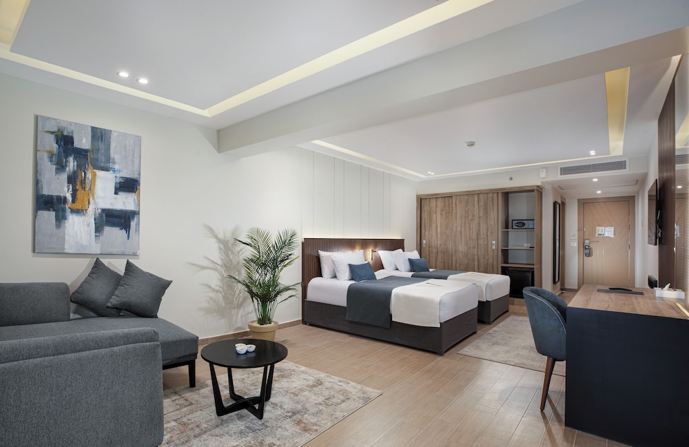 The V Luxury Resort Sahl Hasheesh — Hotel rooms in Sahl Hasheesh, Red Sea