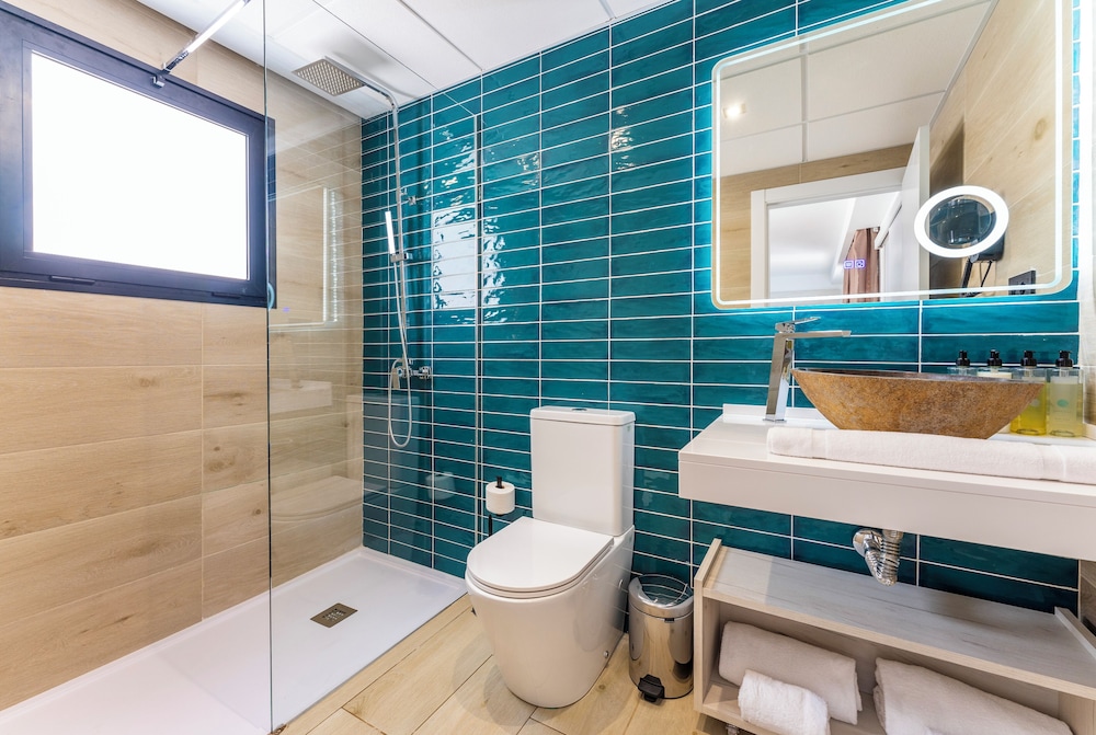 Bakour Lanzarote Splash — Hotel rooms in Puerto del Carmen, Canary Islands