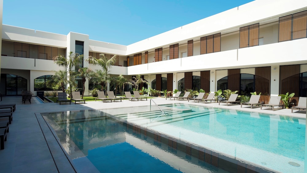 Limen Wellness Hotel — Swimming pool in Campofelice di Roccella, Sicily