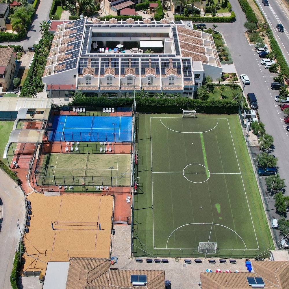 Limen Wellness Hotel — Sports & recreation in Campofelice di Roccella, Sicily