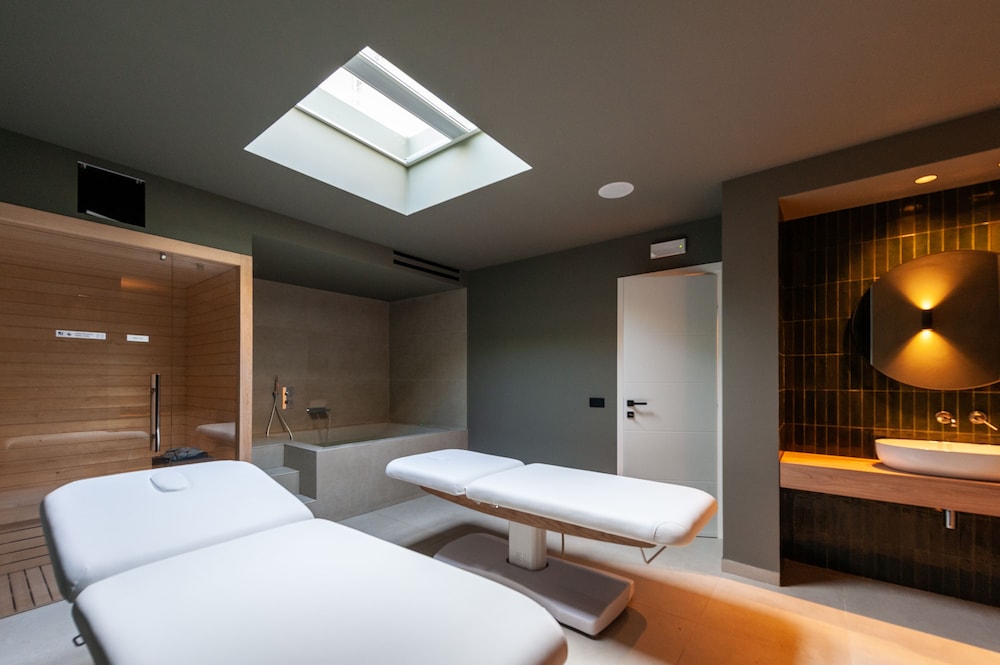 Limen Wellness Hotel — Spa in Campofelice di Roccella, Sicily