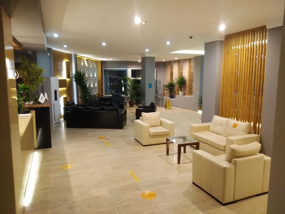 Marbas Select Beach +14 — Hotel building in İçmeler, Mugla