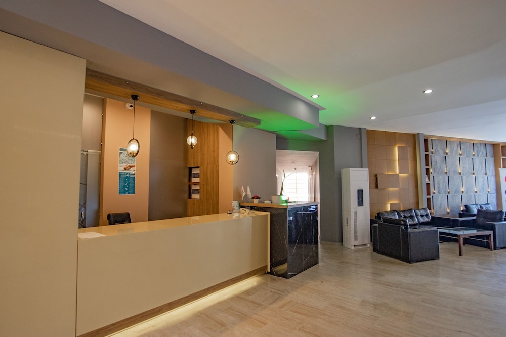 Marbas Select Beach +14 — Hotel building in İçmeler, Mugla