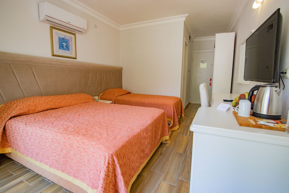 Marbas Select Beach +14 — Hotel rooms in İçmeler, Mugla