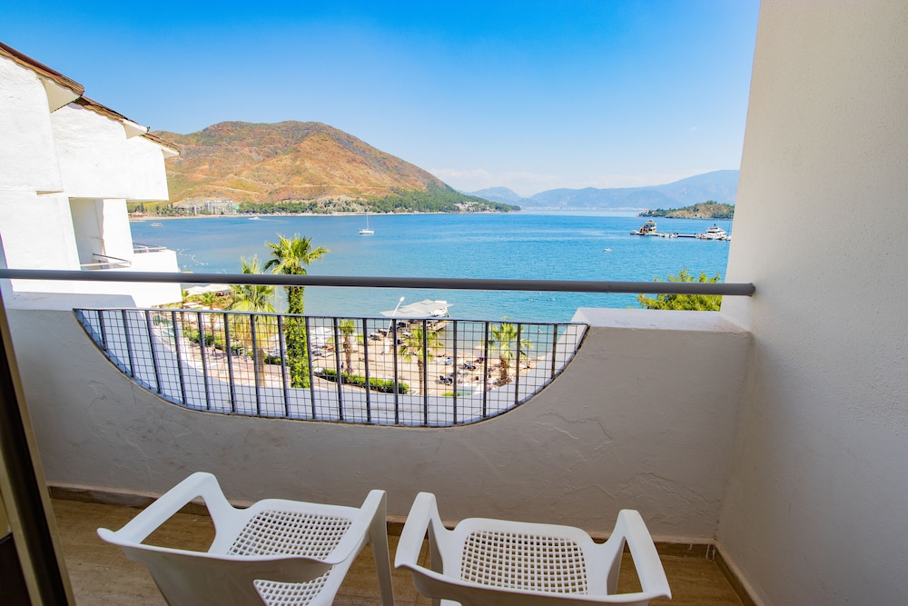 Marbas Select Beach +14 — Hotel rooms in İçmeler, Mugla