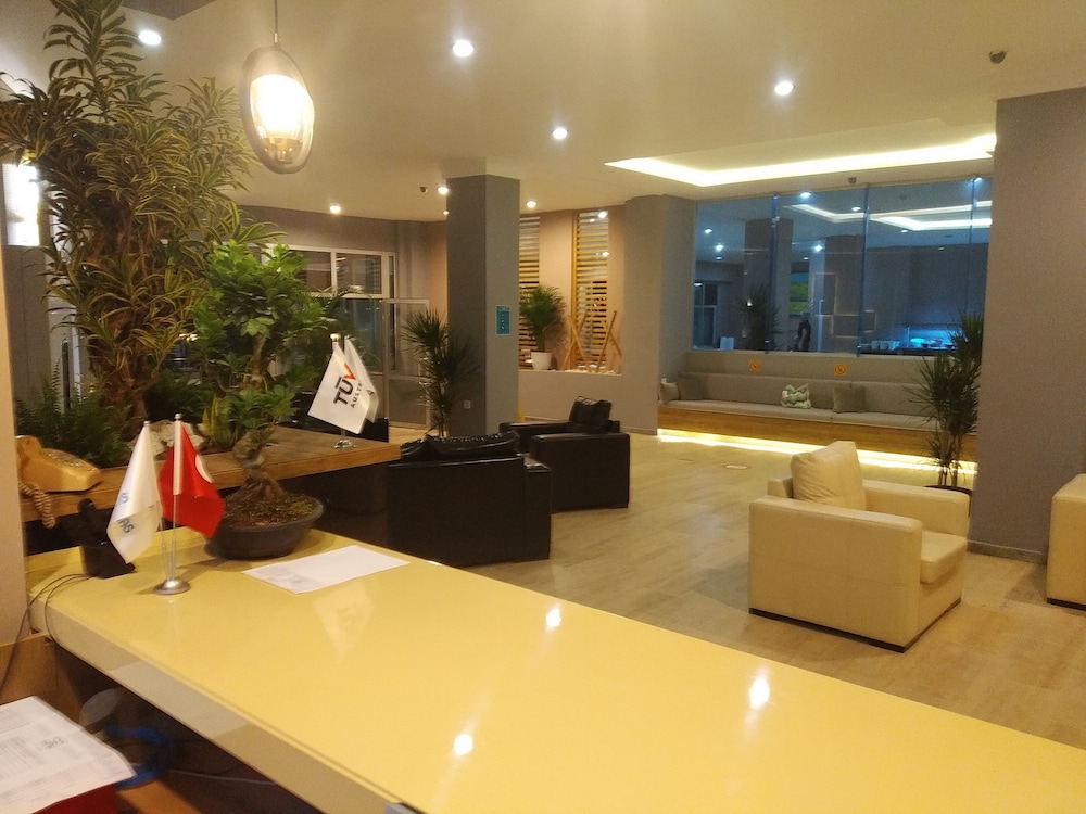 Marbas Select Beach +14 — Hotel building in İçmeler, Mugla