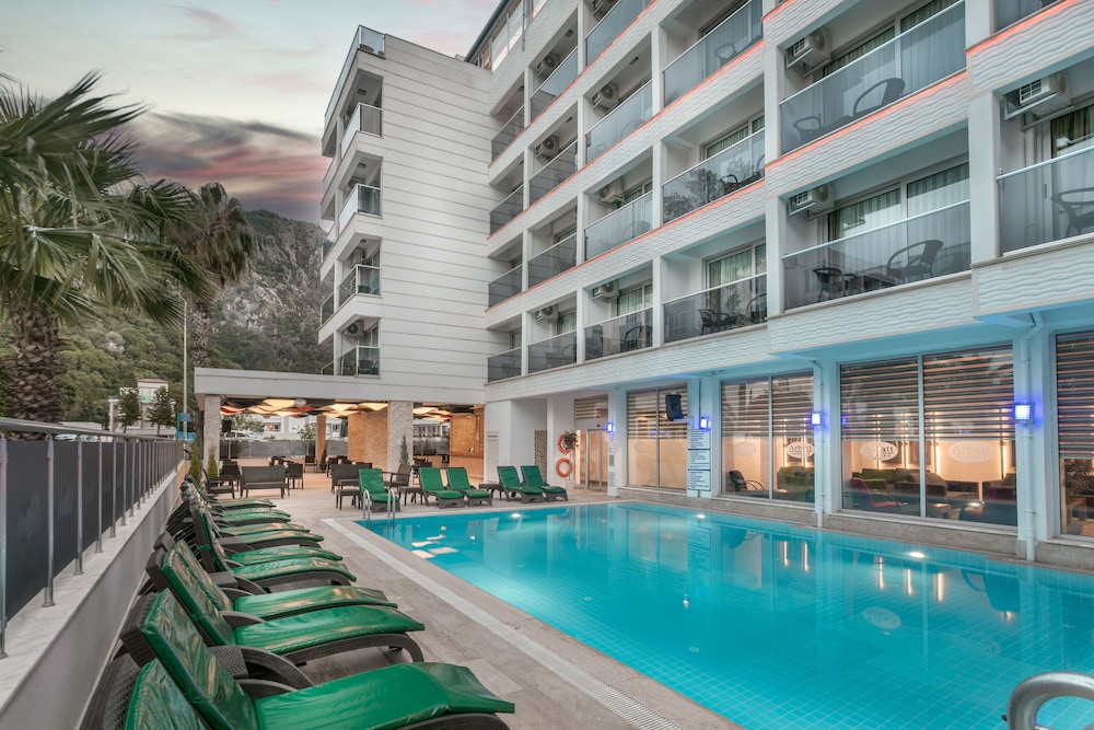 Arbatt Marmaris - All inclusive — Swimming pool in İçmeler, Mugla