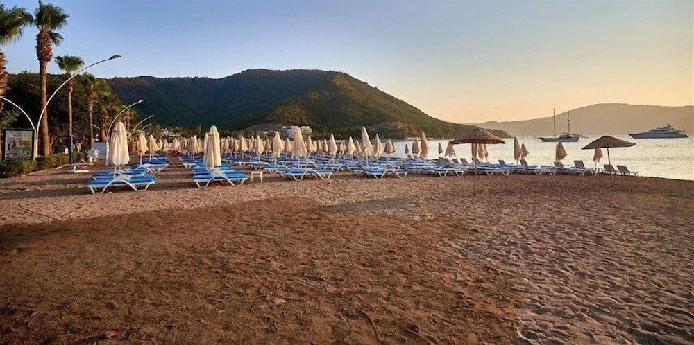 Arbatt Marmaris - All inclusive — Beach in İçmeler, Mugla