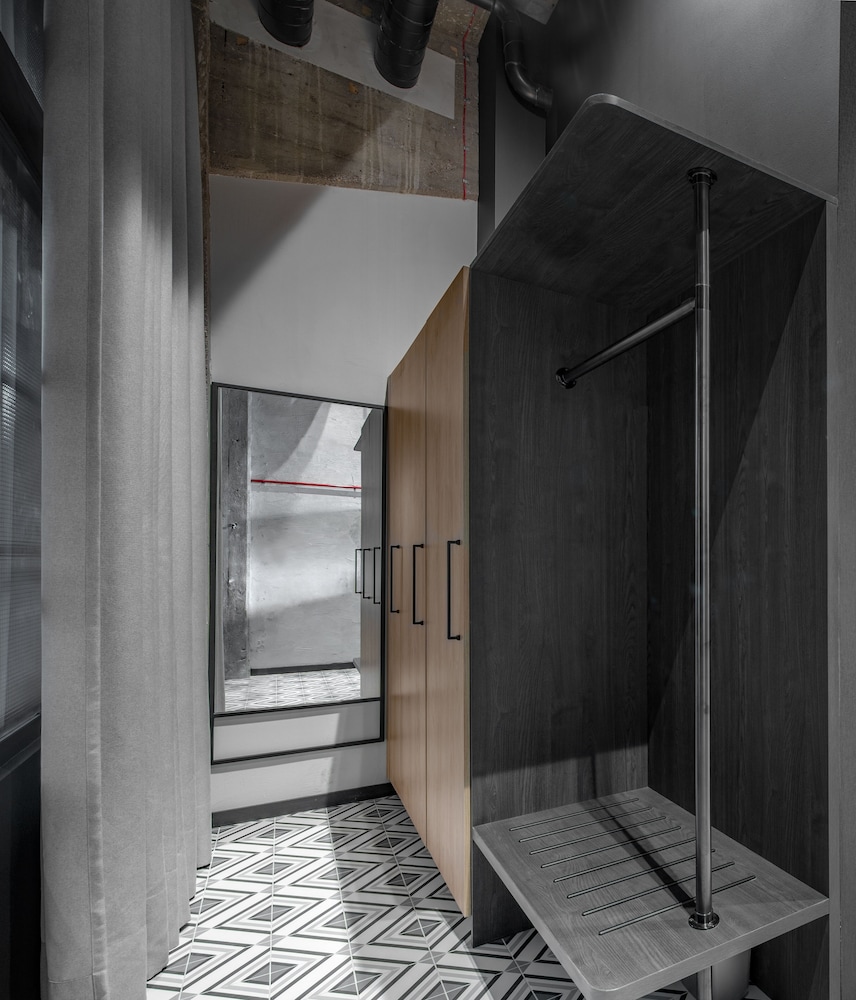 MONTOWNIA Lofts & Experience — Hotel rooms in Gdansk, Pomeranian