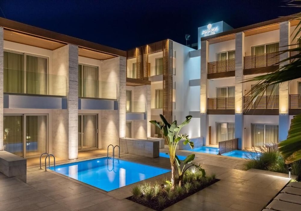 Enorme Ammos Beach - Adults Only — Hotel building in Malia