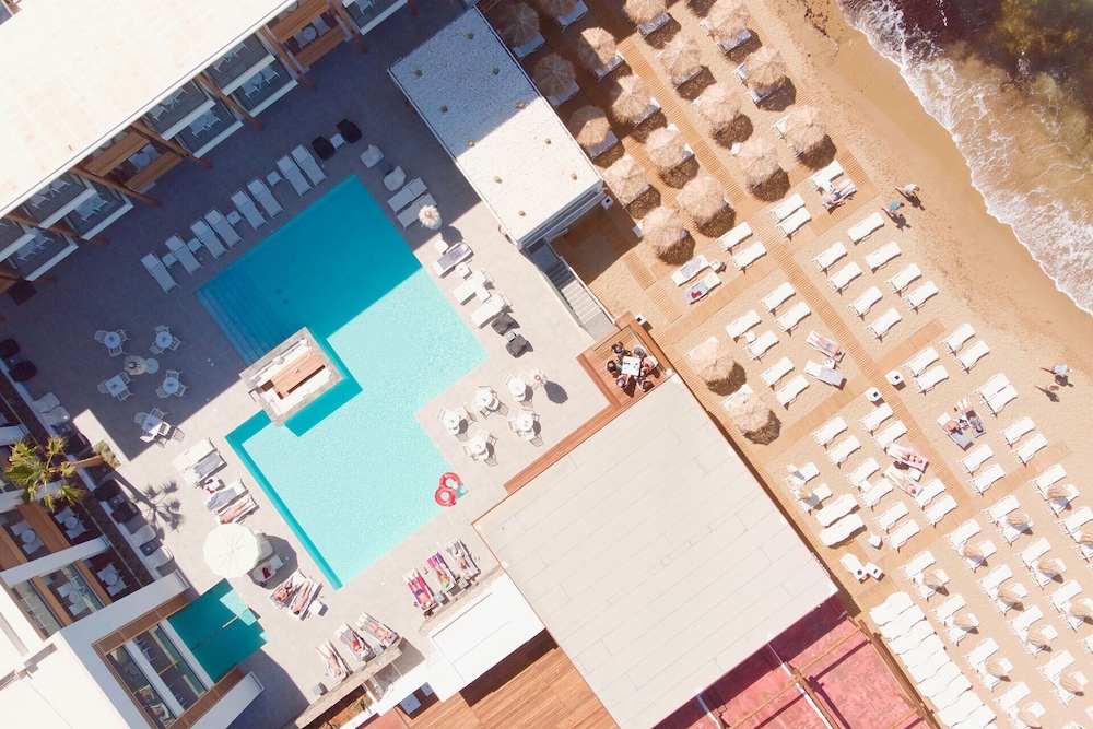 Enorme Ammos Beach - Adults Only — Beach in Malia