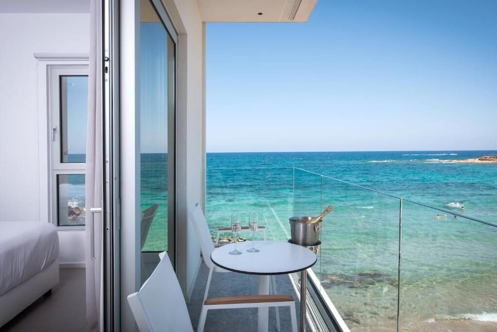 Enorme Ammos Beach - Adults Only — Hotel rooms in Malia
