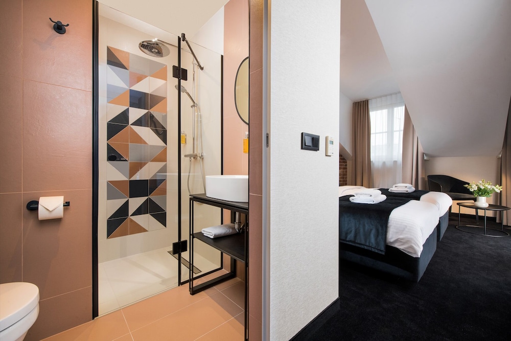 Hotel Krupnicza 30 — Hotel rooms in Krakow, Lesser Poland