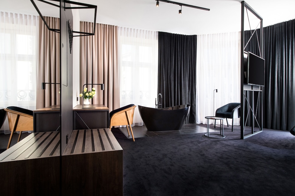 Hotel Krupnicza 30 — Hotel rooms in Krakow, Lesser Poland